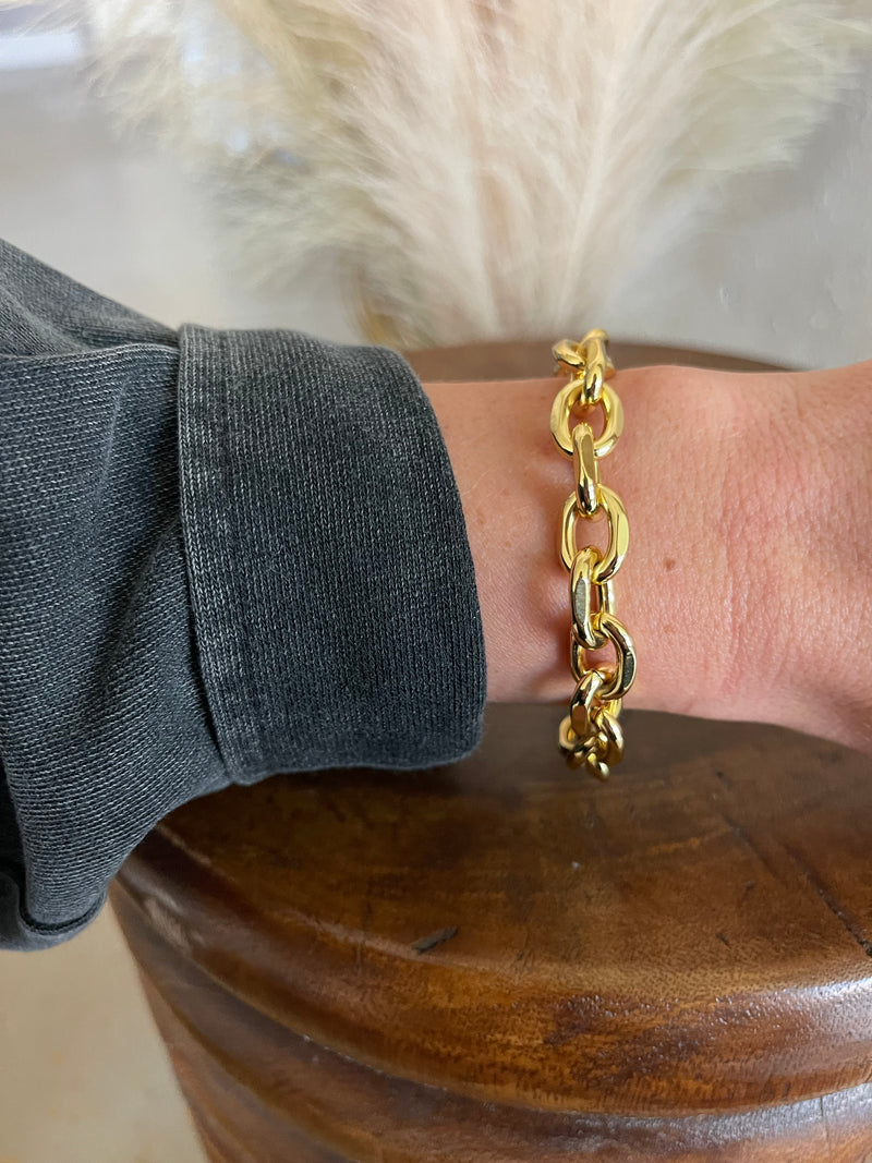 Bracelet E1