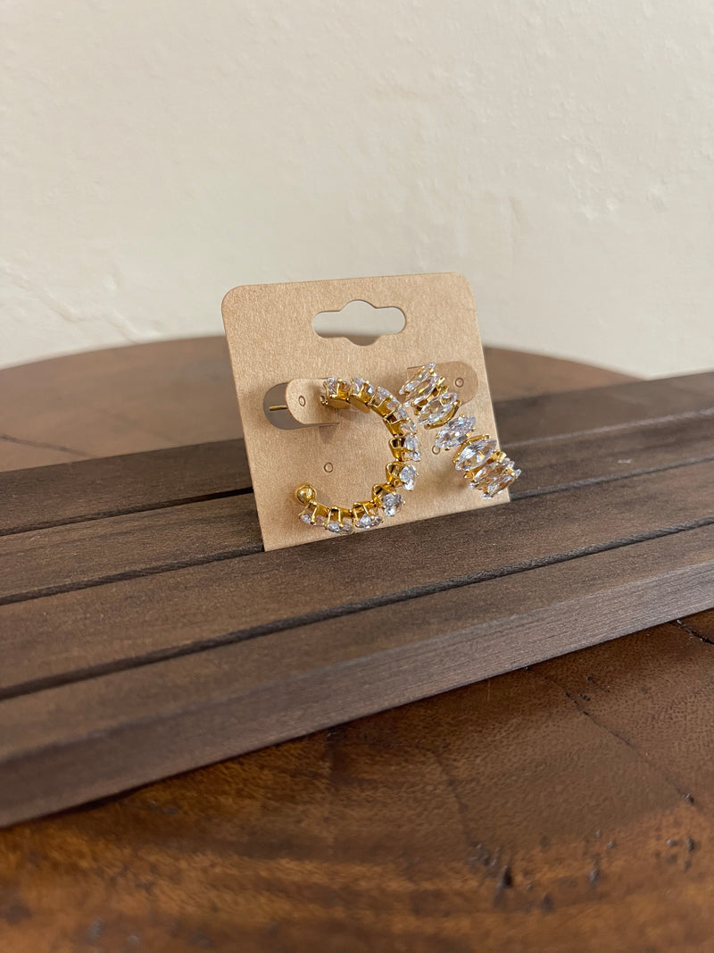 Earrings U