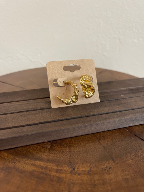 Earrings T