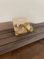 Earrings Q